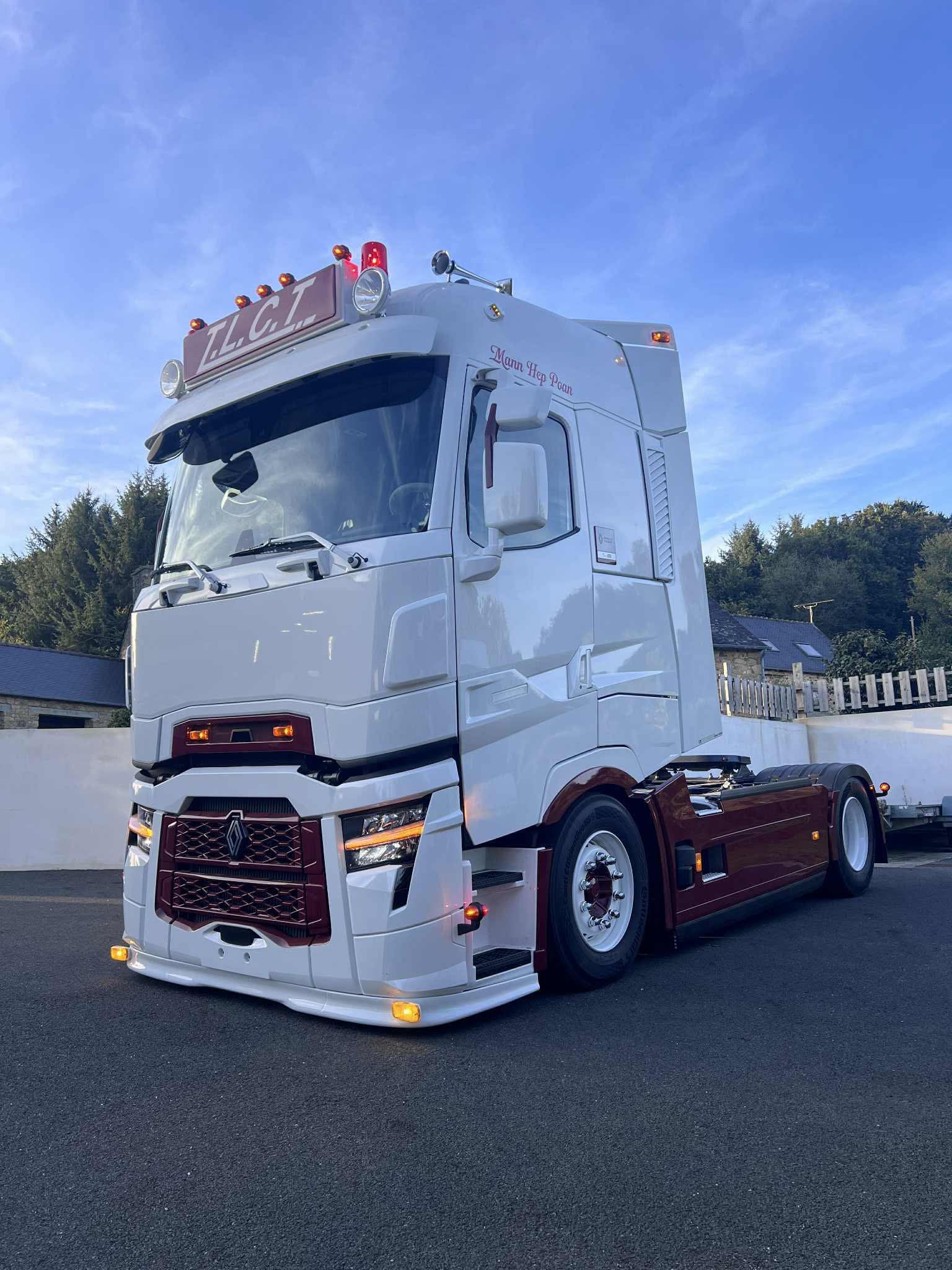 WhatsApp Image 2026-02-05 at 11.31.36 (3)